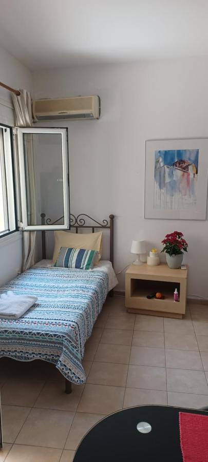 Quiet Studio Near To The Airport 1 Heraklion Exteriör bild
